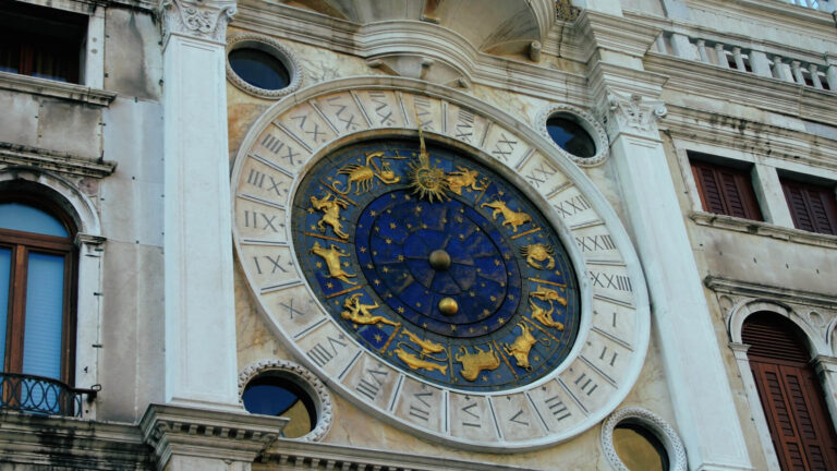 a donde viajar segun tu signo zodiacal en europa